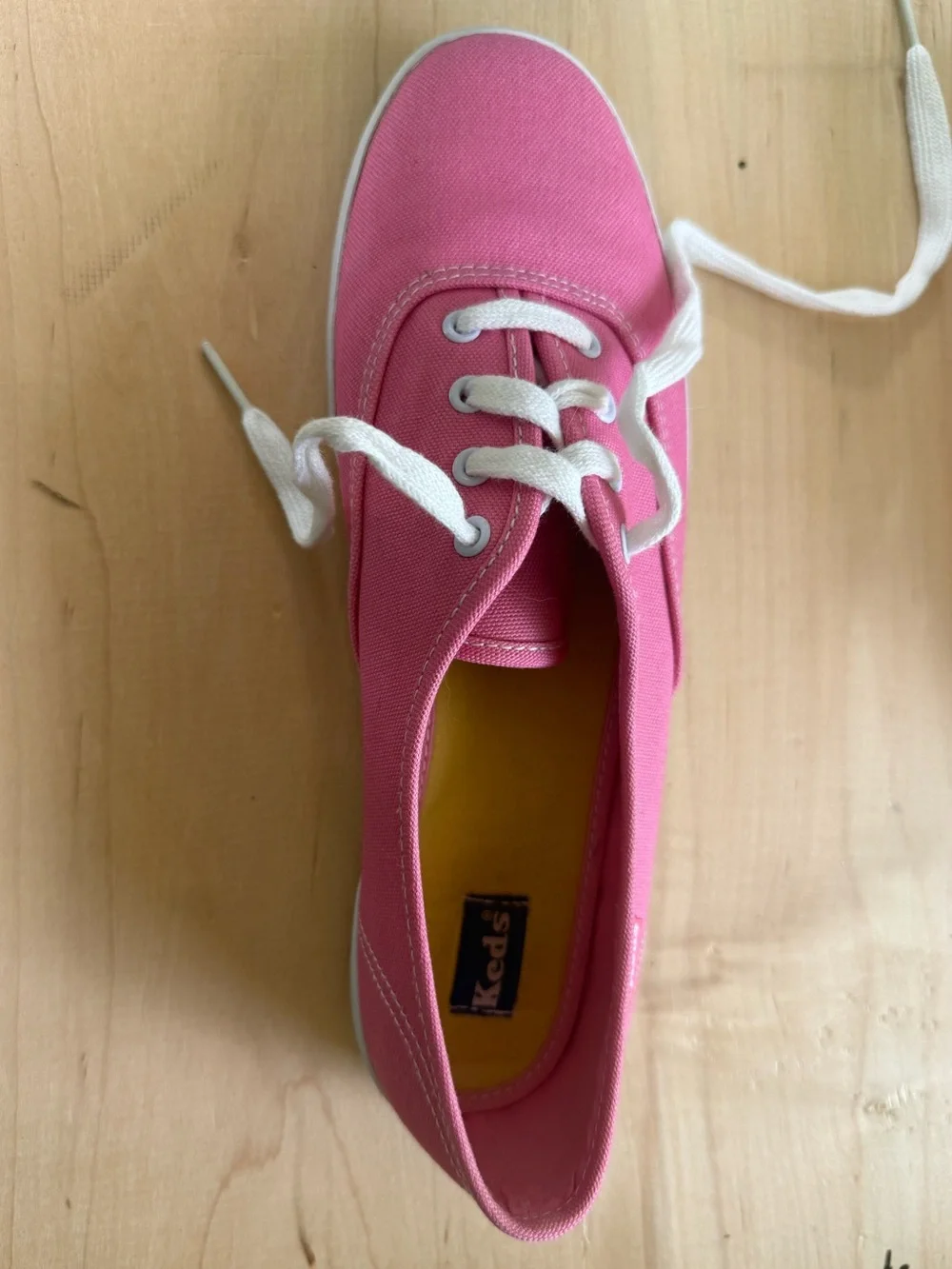 Women’s Keds Pink Canvas Low-Top Sneakers with White Laces - Picture 5 of 11